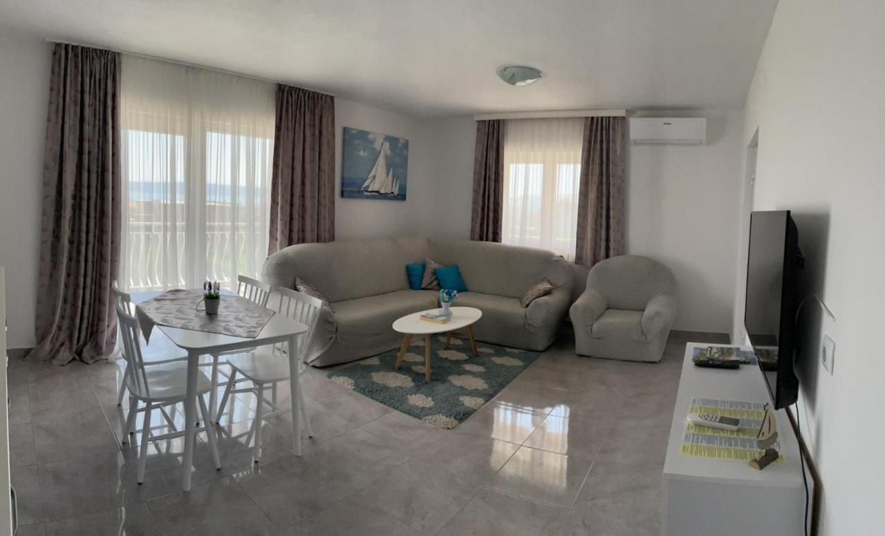 Apartmani Mateja Kastela Luaran gambar