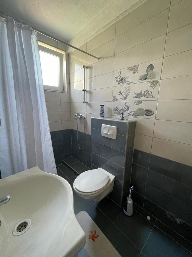 Apartmani Mateja Kastela Luaran gambar